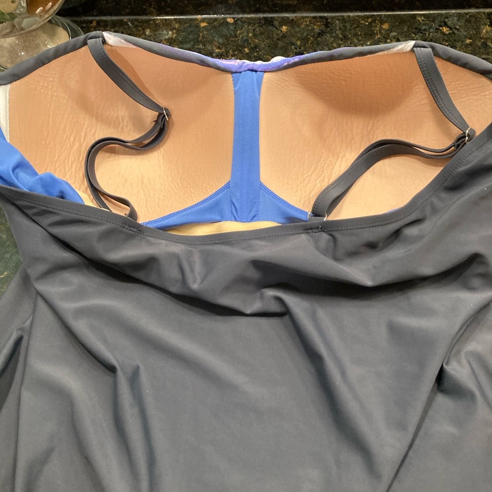 Free Country Blue Tankini 2X colorful with gray 20w/22w , never worn - Picture 6 of 10